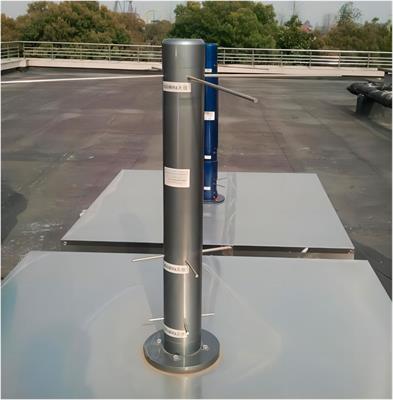 A tri-band terrestrial beacon digital receiver system for TEC measurements